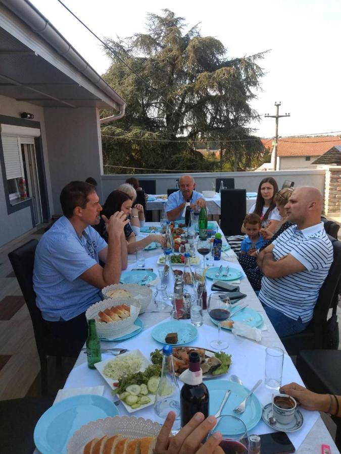 Vas Kutak - Sobe Lux Za Izdavanje Motel Obrenovac  Eksteriør bilde